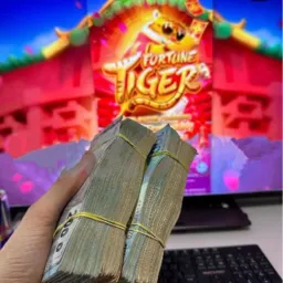 SLOT UM AJUDAR O OUTRO