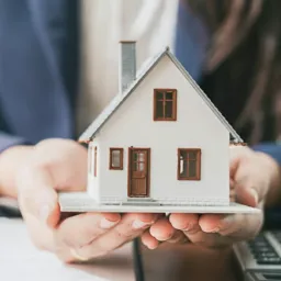 🏘CASAS E TERRENOS🏫