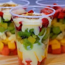 Delivery em Casa 🥑🍇🍍🍌🍊🍓