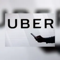 Uber da fronteira e Caronasiw  até